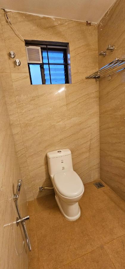 Blueway Residency Downtown Hotel Thiruvananthapuram Bagian luar foto