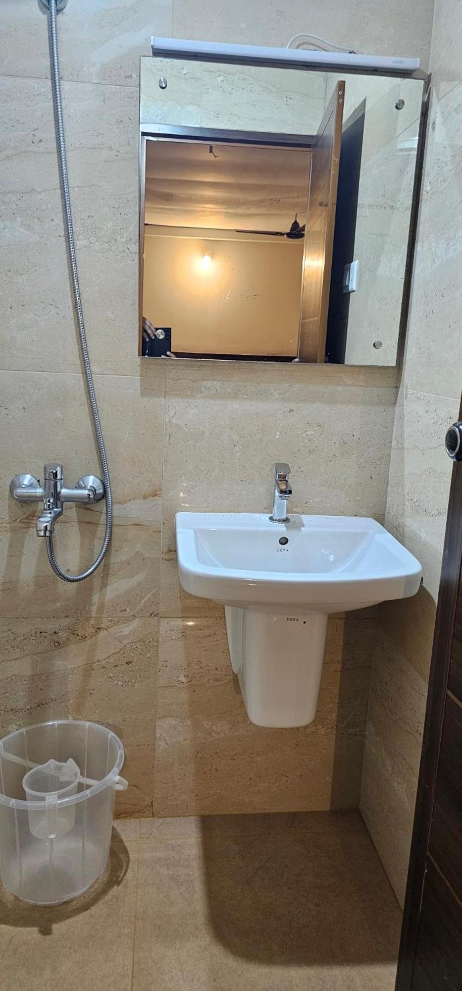 Blueway Residency Downtown Hotel Thiruvananthapuram Bagian luar foto